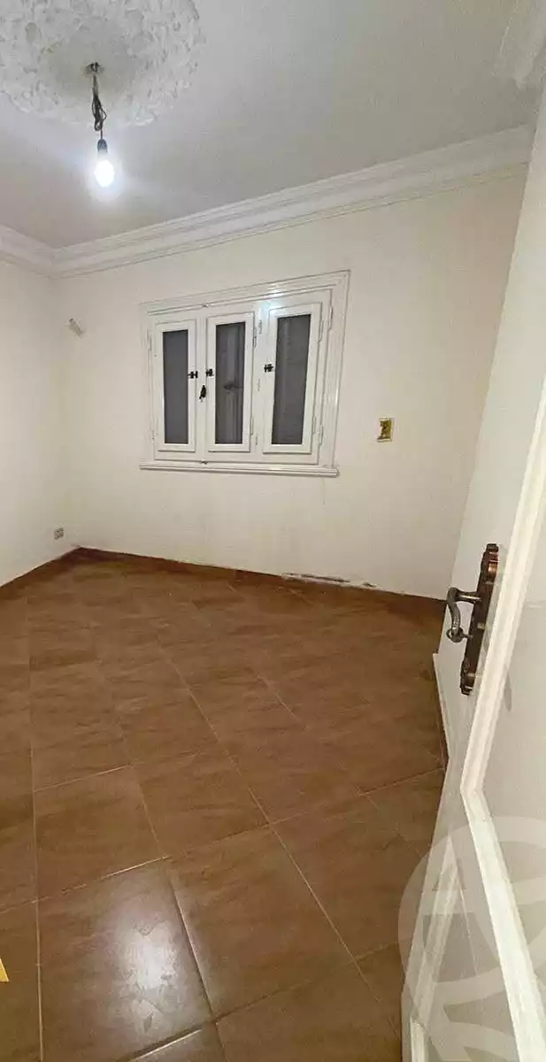 https://aqarmap.com.eg/en/listing/7158567-for-sale-alexandria-camp-cesar-el-gaish-rd
