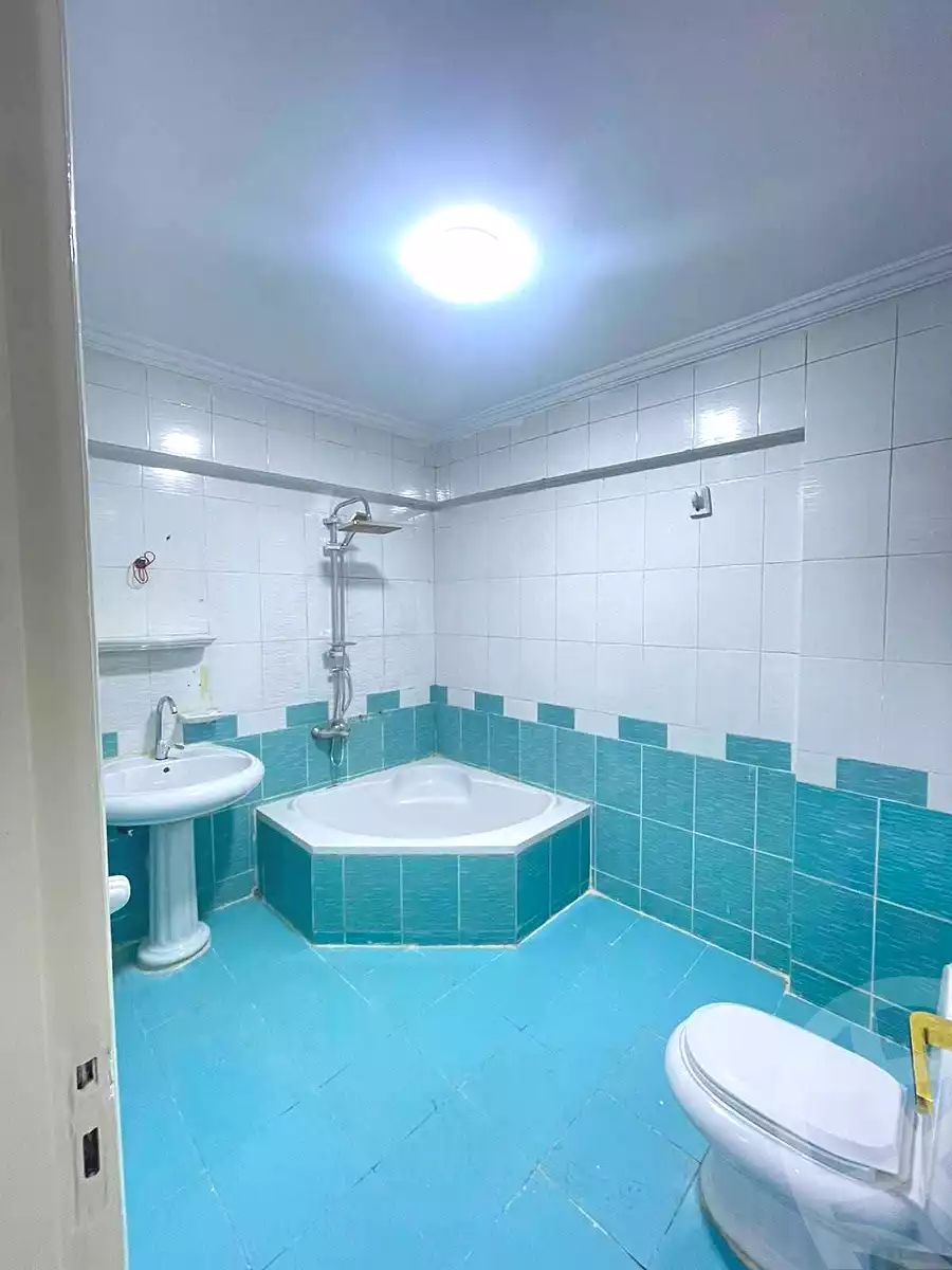 https://aqarmap.com.eg/ar/listing/7158571-for-sale-alexandria-el-asafra-l-sfr-bhry