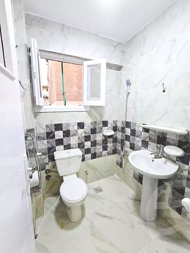 https://aqarmap.com.eg/ar/listing/7158582-for-sale-alexandria-al-agamy-shataa-el-nakheel