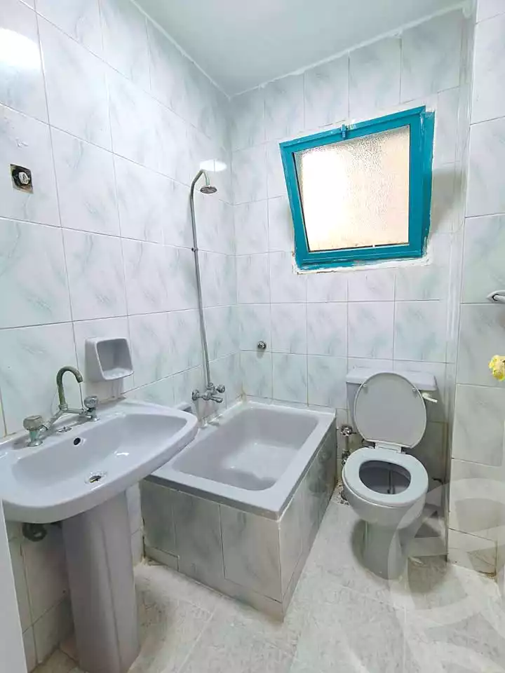 https://aqarmap.com.eg/ar/listing/7158590-for-sale-alexandria-al-agamy-shataa-el-nakheel