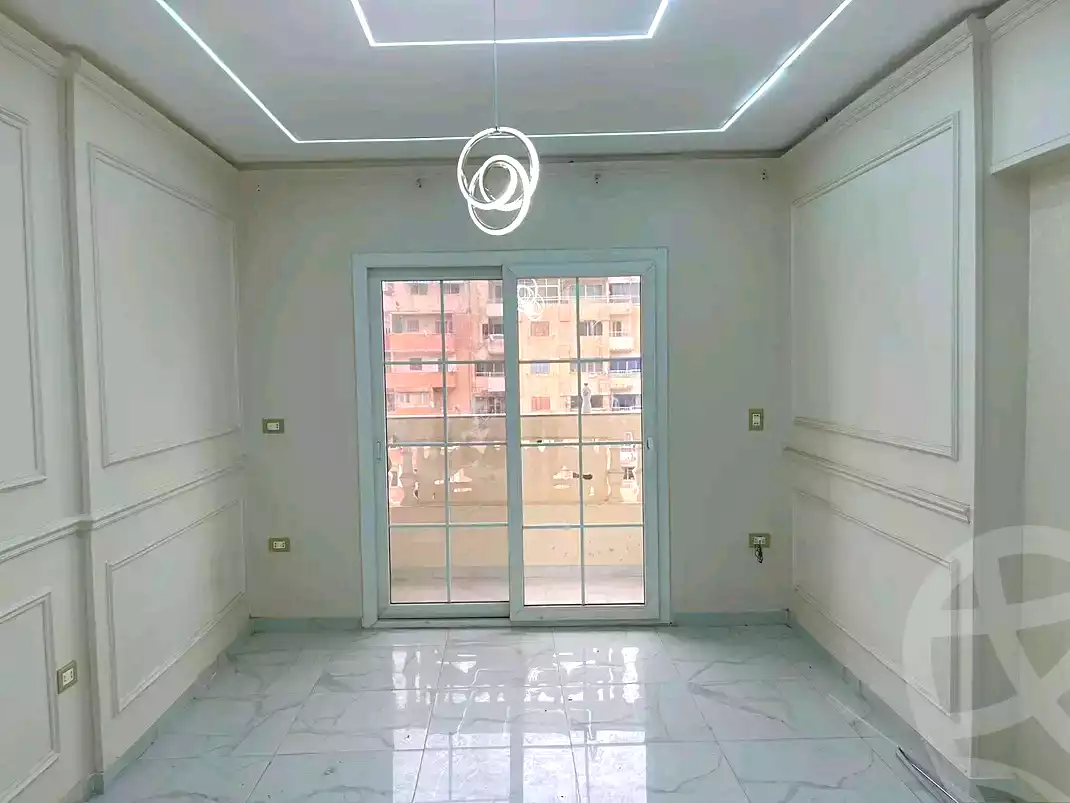 https://aqarmap.com.eg/ar/listing/7158599-for-sale-alexandria-el-asafra-l-sfr-bhry