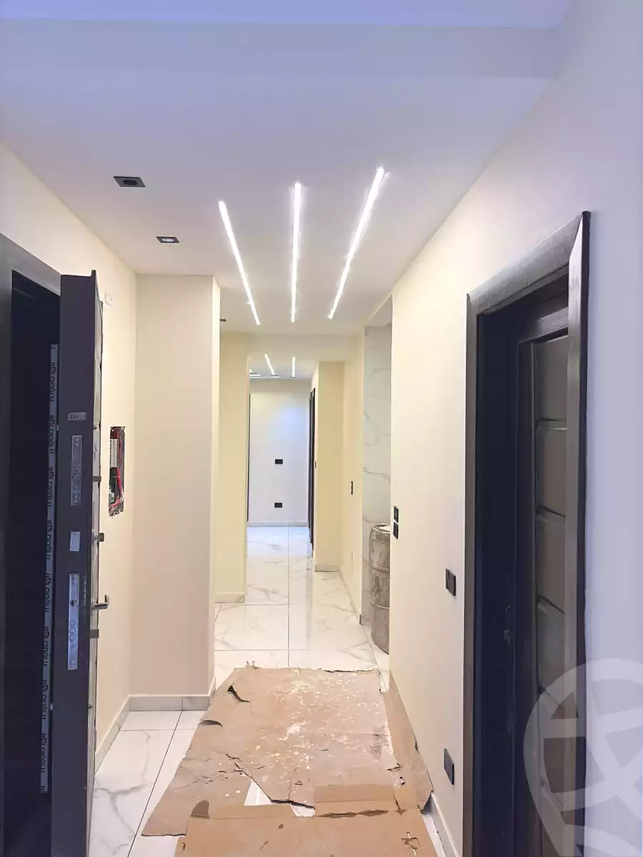 https://aqarmap.com.eg/ar/listing/7159139-for-sale-cairo-new-cairo-ganob-el-akadamiya-south-academy-h-el-shaheed-sayed-zakarya-khalil-st
