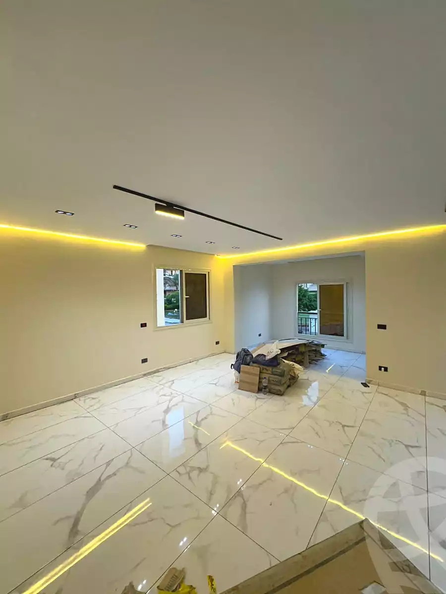 https://aqarmap.com.eg/ar/listing/7159139-for-sale-cairo-new-cairo-ganob-el-akadamiya-south-academy-h-el-shaheed-sayed-zakarya-khalil-st
