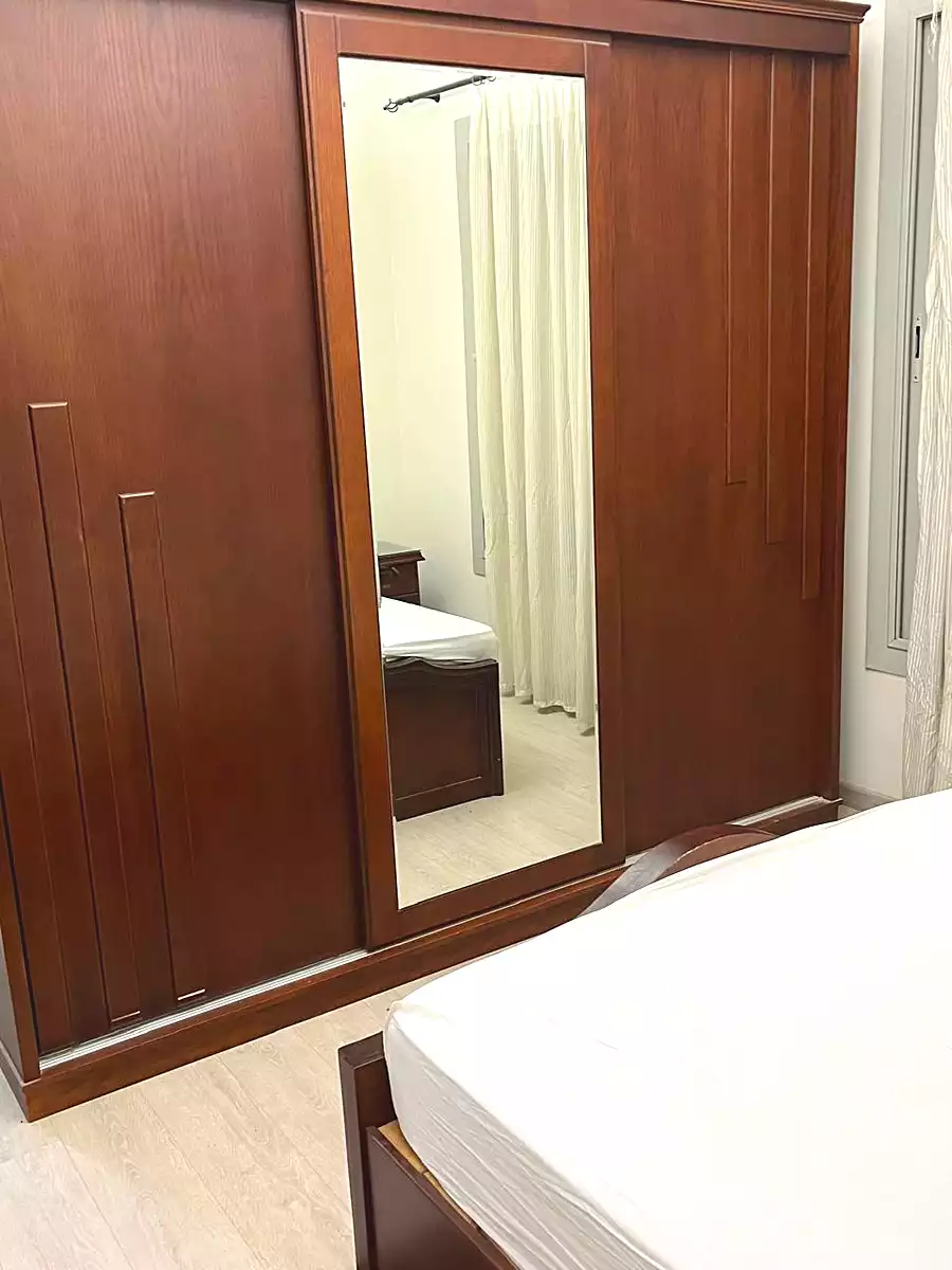 https://aqarmap.com.eg/ar/listing/7159182-for-sale-cairo-new-cairo-compounds-kmbwnd-fyldj-jyt-blm-hylz