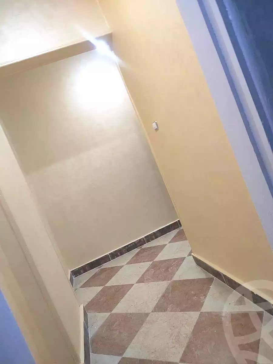 https://aqarmap.com.eg/ar/listing/7159290-for-sale-cairo-helwan-helwan-el-sharkeya-latif-basha-st