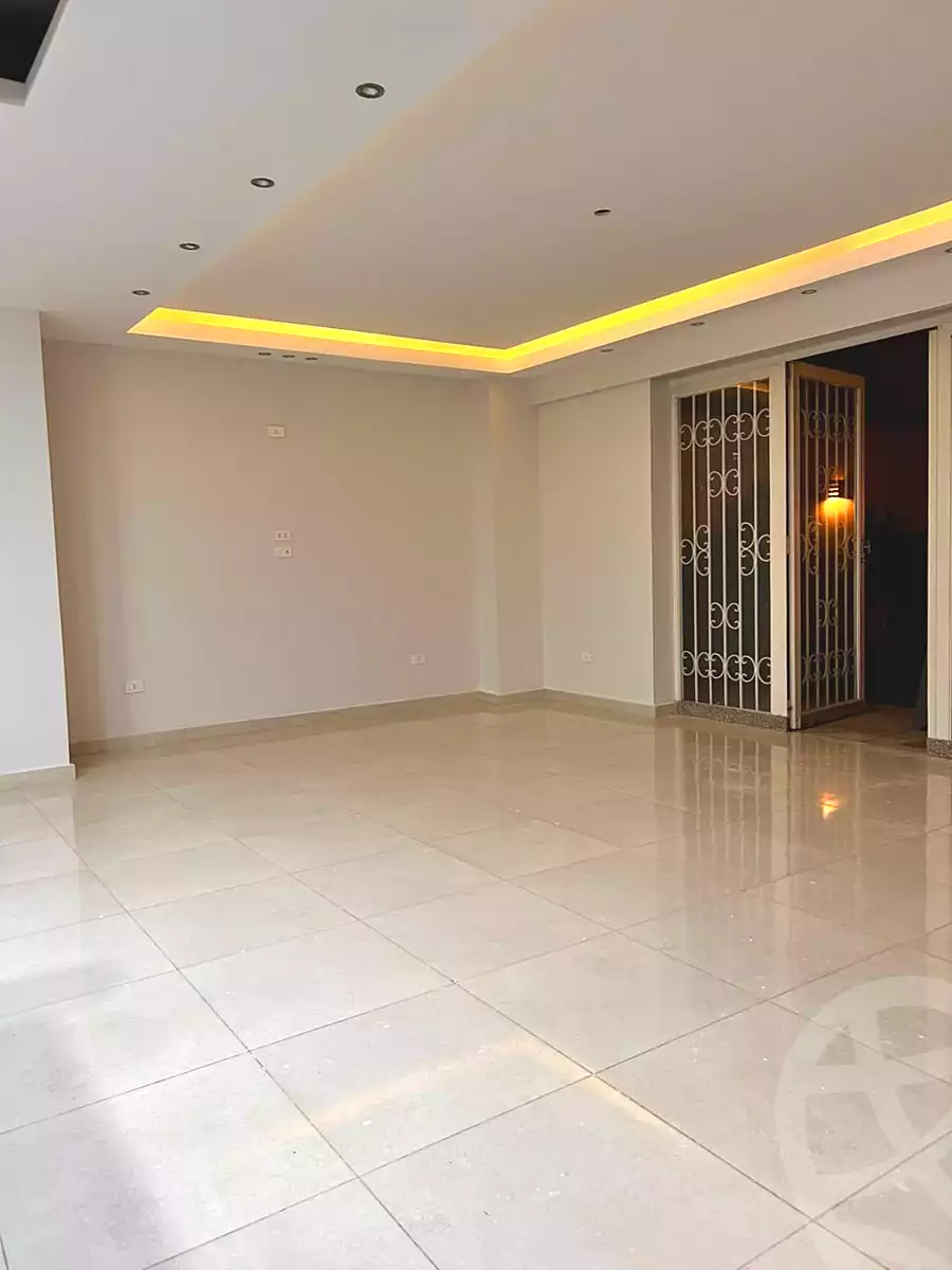 https://aqarmap.com.eg/ar/listing/7159338-for-rent-cairo-new-cairo-ganob-el-akadamiya-south-academy-h-amr-ibn-el-ass-st