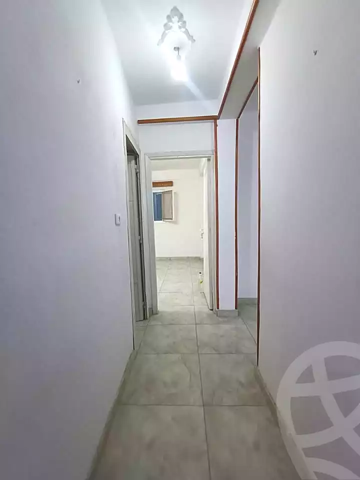 https://aqarmap.com.eg/ar/listing/7159333-for-rent-alexandria-al-agamy-lbytsh-al-samalehy-1-st