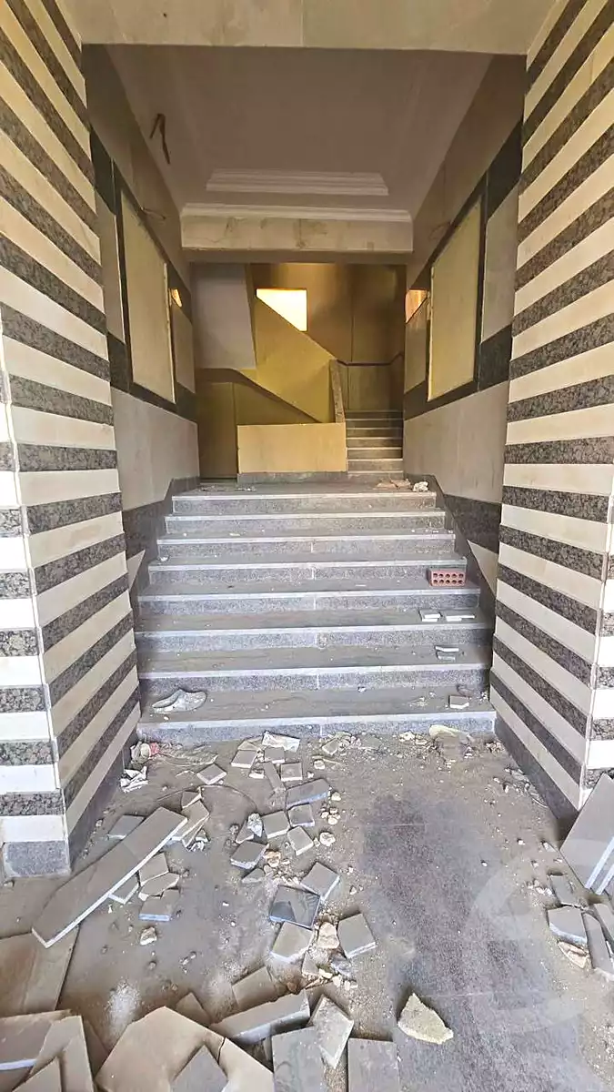 https://aqarmap.com.eg/ar/listing/7159379-for-sale-cairo-new-cairo-gharb-el-golf-emtedad-gharb-el-golf