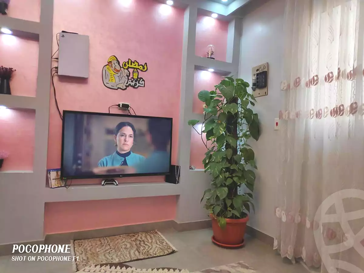 https://aqarmap.com.eg/ar/listing/7159381-for-sale-cairo-faisal-kafr-tohormos-queen-nazli-st
