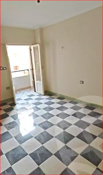 https://aqarmap.com.eg/en/listing/7159427-for-sale-cairo-helwan-helwan-el-sharkeya-mostafa-safwat-st