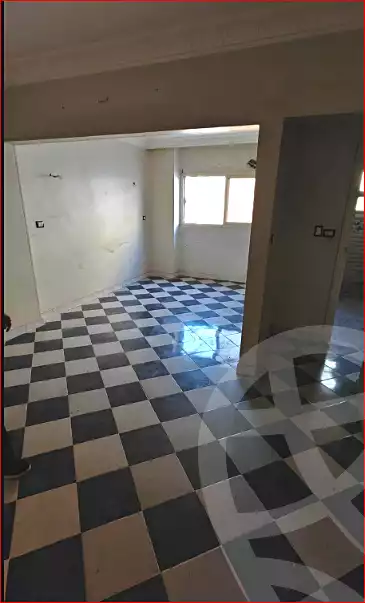 https://aqarmap.com.eg/ar/listing/7159485-for-sale-cairo-helwan-helwan-el-sharkeya-mostafa-safwat-st
