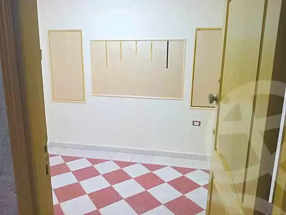 https://aqarmap.com.eg/ar/listing/7159610-for-sale-alexandria-el-asafra-l-sfr-qbly
