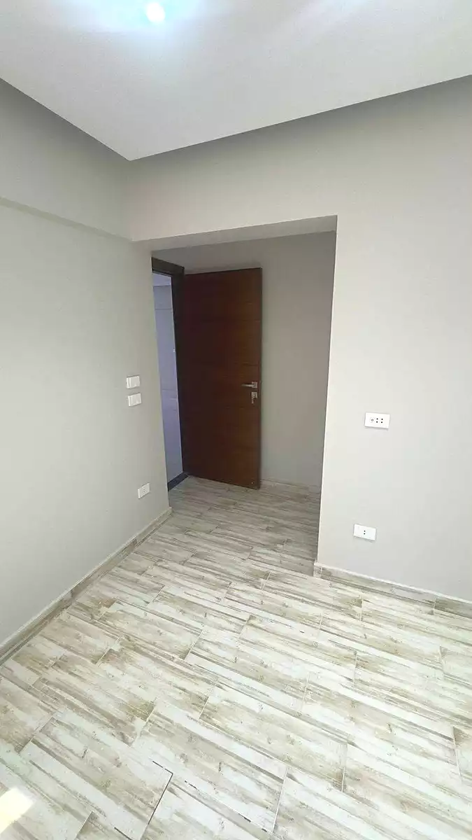 https://aqarmap.com.eg/ar/listing/7159803-for-rent-alexandria-lsywf-gamila-city-compound