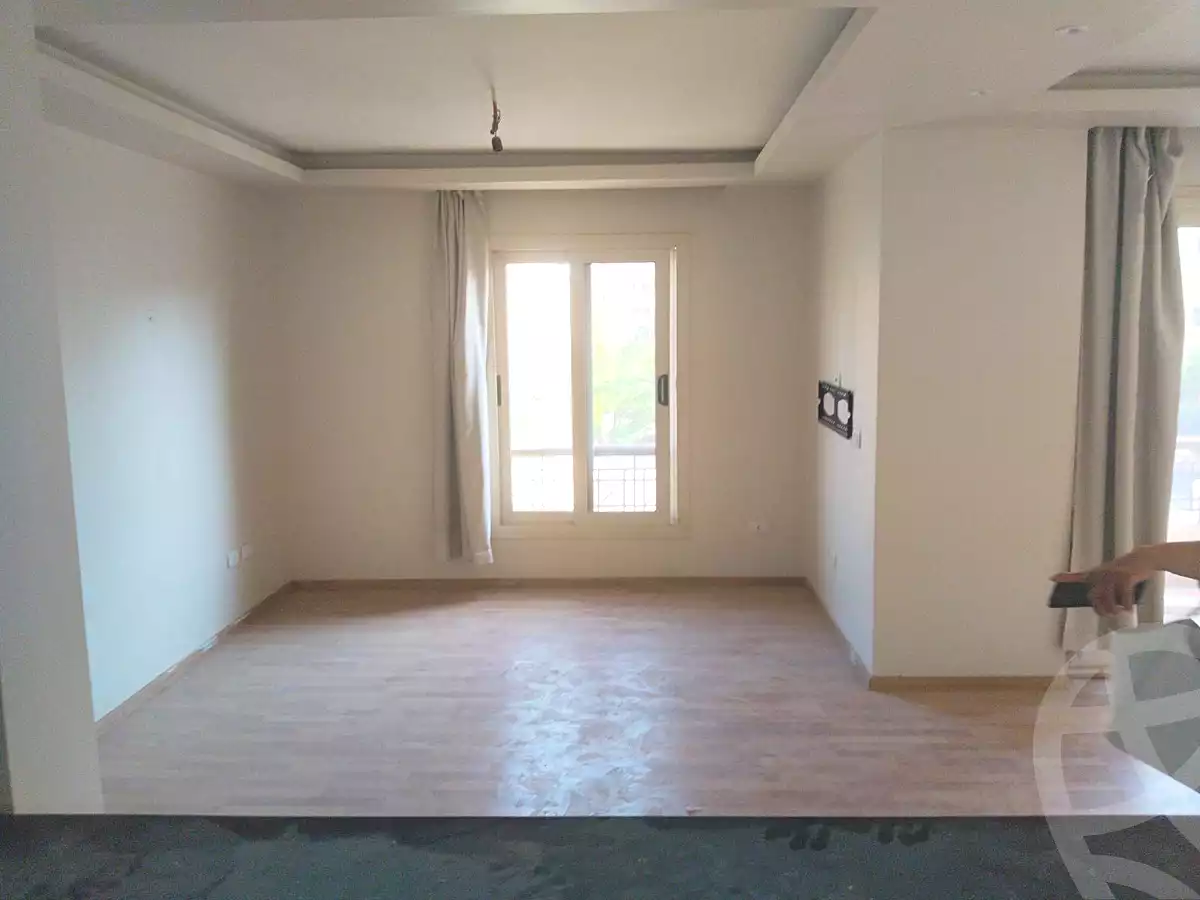 https://aqarmap.com.eg/ar/listing/7159773-for-rent-cairo-el-sheikh-zayed-city-compounds-opera-city