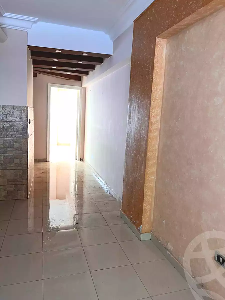 https://aqarmap.com.eg/ar/listing/7159967-for-sale-cairo-6th-of-october-el-ahyaa-neighborhood-2nd-divided-from-al-kafrawei-st