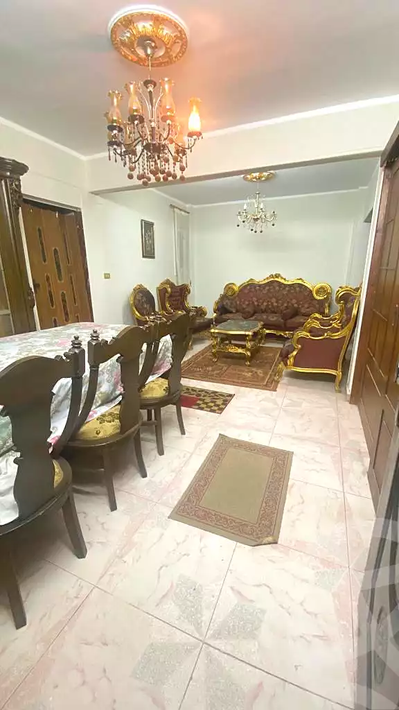 https://aqarmap.com.eg/ar/listing/7160213-for-sale-cairo-el-zaytun-lzytwn-lshrqy-toman-bai-st