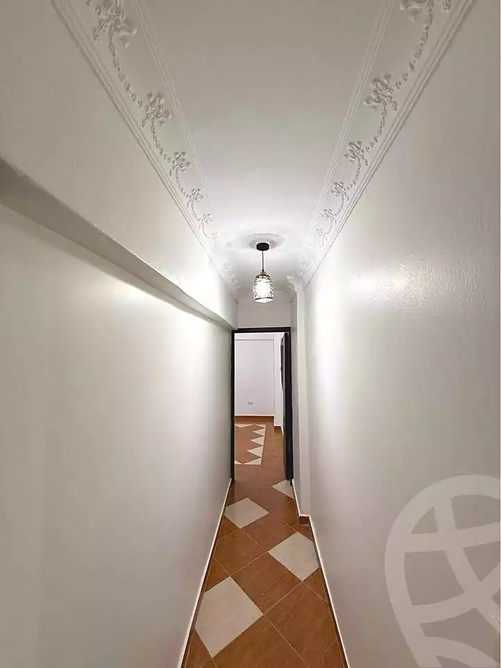 https://aqarmap.com.eg/ar/listing/7160417-for-sale-alexandria-el-asafra-l-sfr-bhry