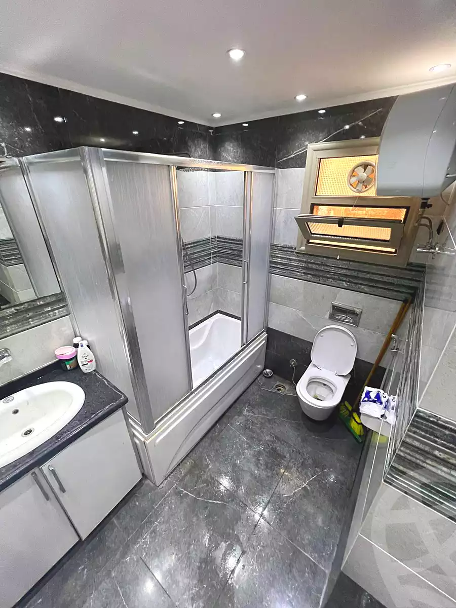https://aqarmap.com.eg/ar/listing/7160480-for-sale-alexandria-el-montazah