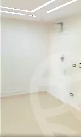 https://aqarmap.com.eg/ar/listing/7160584-for-sale-alexandria-miami-farook-abd-al-wahab-st