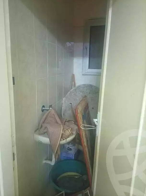 https://aqarmap.com.eg/ar/listing/7160704-for-sale-alexandria-al-agamy-bw-ywsf-redbekas-st