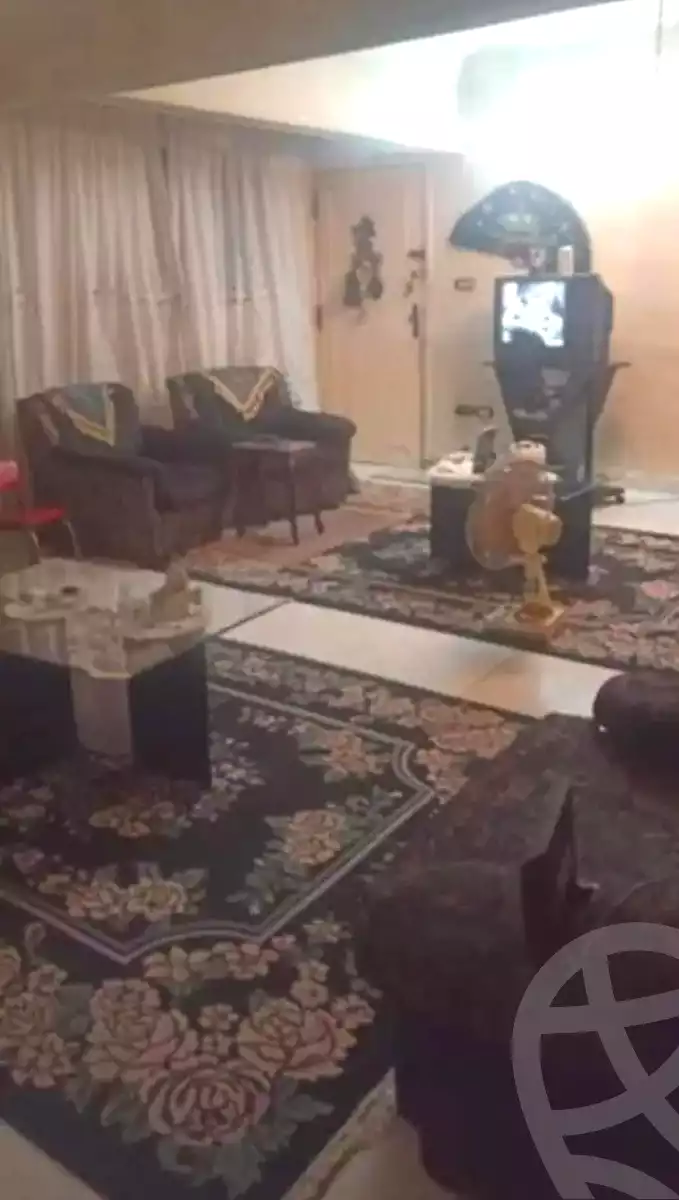 https://aqarmap.com.eg/ar/listing/7161284-for-sale-cairo-ain-shams-ahmed-esmat-st