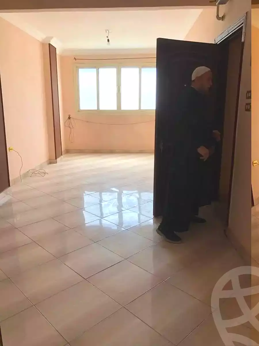 https://aqarmap.com.eg/en/listing/7161410-for-rent-cairo-el-haram-shareaa-el-talateny