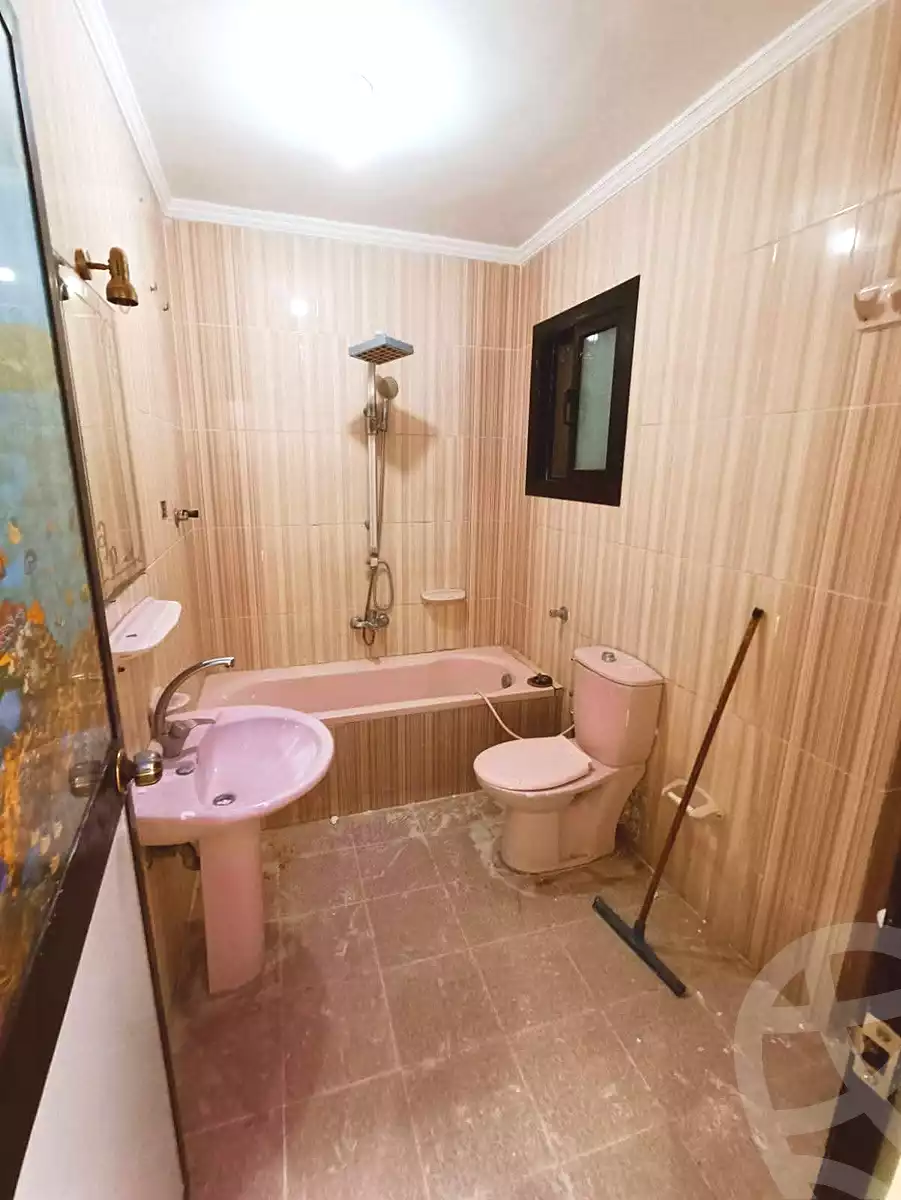 https://aqarmap.com.eg/en/listing/7161409-for-sale-alexandria-miami-mahmoud-el-isawy-st