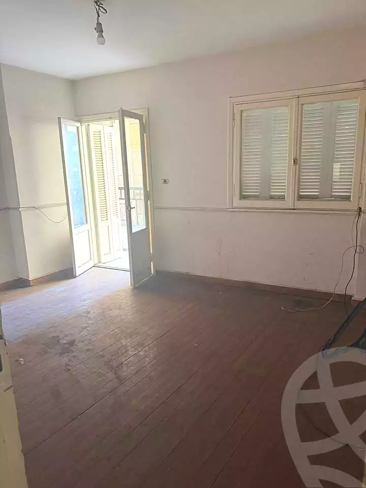 https://aqarmap.com.eg/ar/listing/7161443-for-rent-alexandria-el-asafra-shr-45