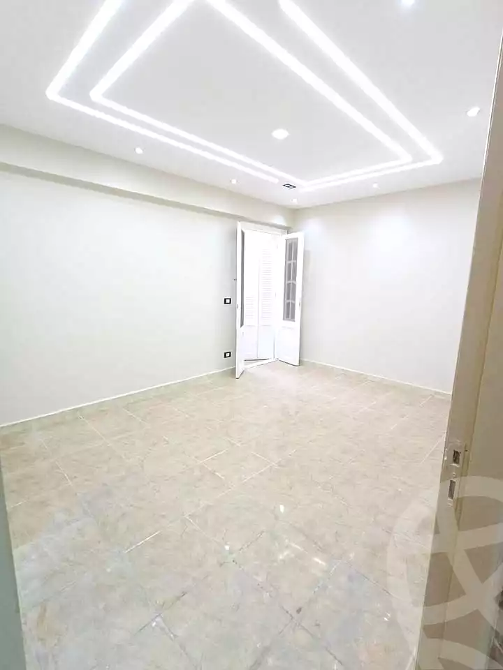 https://aqarmap.com.eg/en/listing/7161653-for-sale-alexandria-al-agamy-el-hanouvel-kasr-al-quiri-st-1