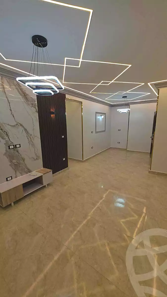https://aqarmap.com.eg/en/listing/7161789-for-sale-cairo-ain-shams-ahmed-esmat-st