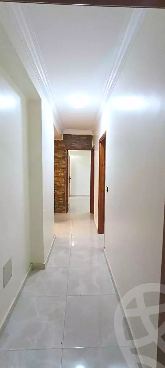 https://aqarmap.com.eg/ar/listing/7162386-for-sale-cairo-helwan-hadayek-helwan-el-eshrein-st