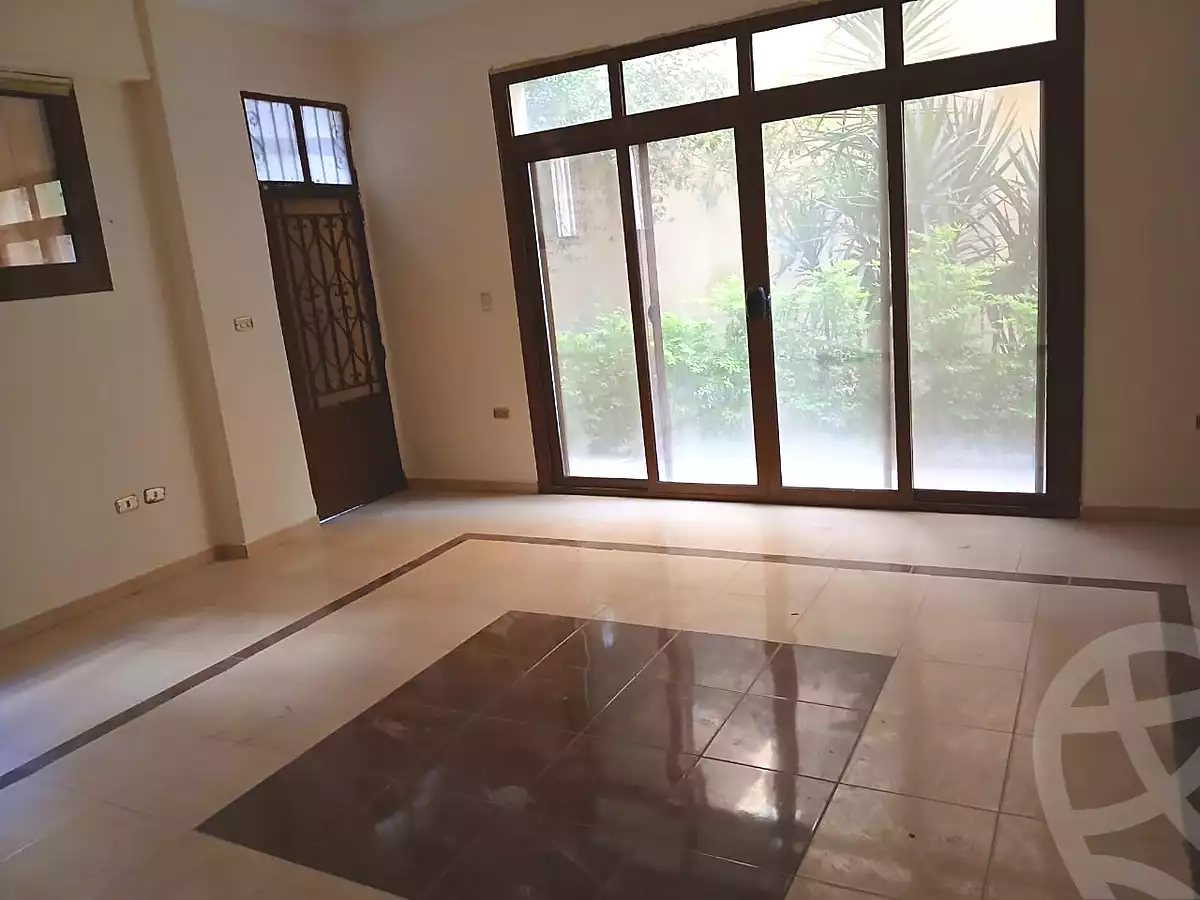 https://aqarmap.com.eg/ar/listing/7162895-for-rent-cairo-6th-of-october-el-ahyaa-neighborhood-5th-street-2