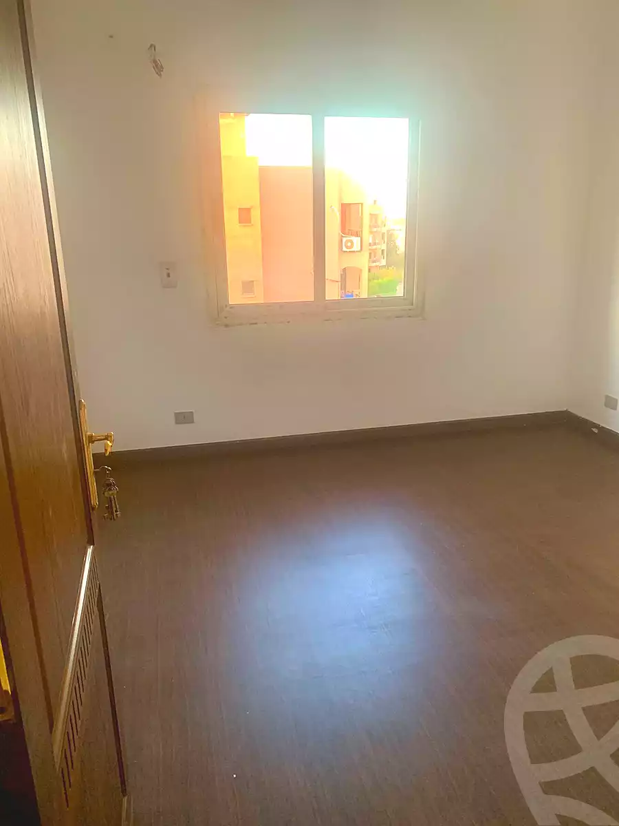 https://aqarmap.com.eg/ar/listing/7162925-for-sale-cairo-6th-of-october-compounds-dream-land-n-c-dream-land