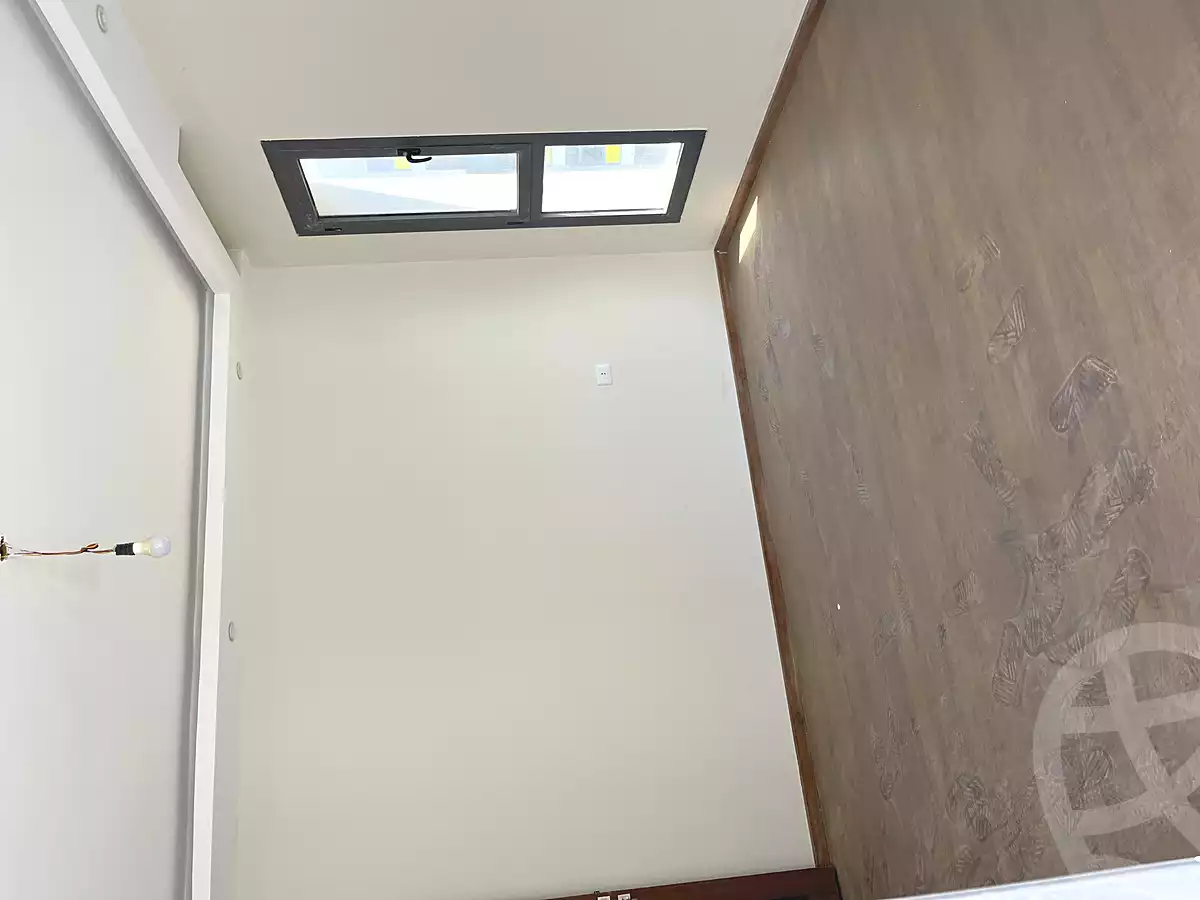 https://aqarmap.com.eg/en/listing/6935500-for-sale-cairo-new-cairo-compounds-dh-ykwn-2-ryzydns-styl-hwm