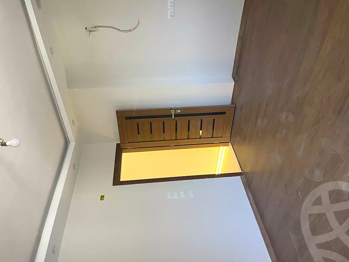 https://aqarmap.com.eg/en/listing/6935500-for-sale-cairo-new-cairo-compounds-dh-ykwn-2-ryzydns-styl-hwm