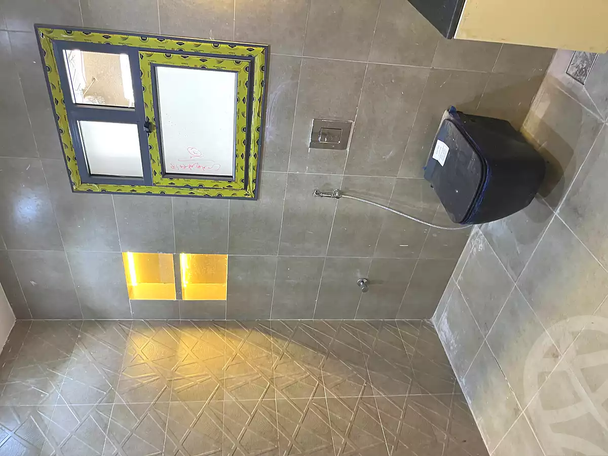 https://aqarmap.com.eg/en/listing/6935500-for-sale-cairo-new-cairo-compounds-dh-ykwn-2-ryzydns-styl-hwm