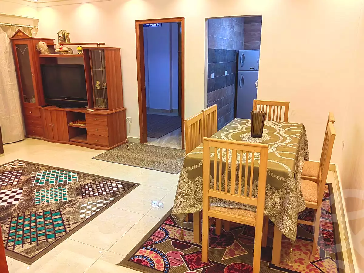 https://aqarmap.com.eg/ar/listing/7163071-for-rent-cairo-6th-of-october-mntq-fr-y-b-6-ktwbr