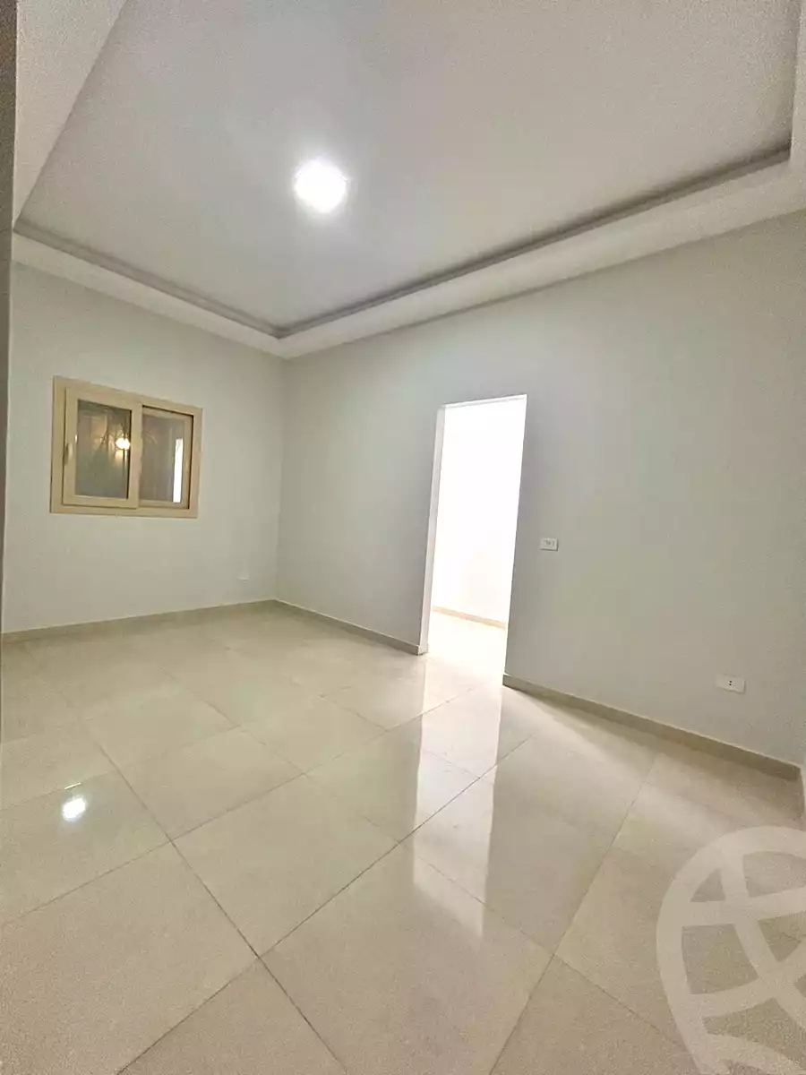 https://aqarmap.com.eg/ar/listing/7163138-for-sale-cairo-new-cairo-ganob-el-akadamiya-south-academy-h-amr-ibn-el-ass-st
