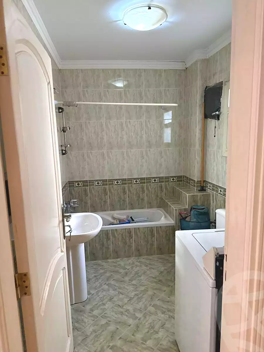 https://aqarmap.com.eg/ar/listing/7163162-for-sale-cairo-hadayek-el-ahram-mntq