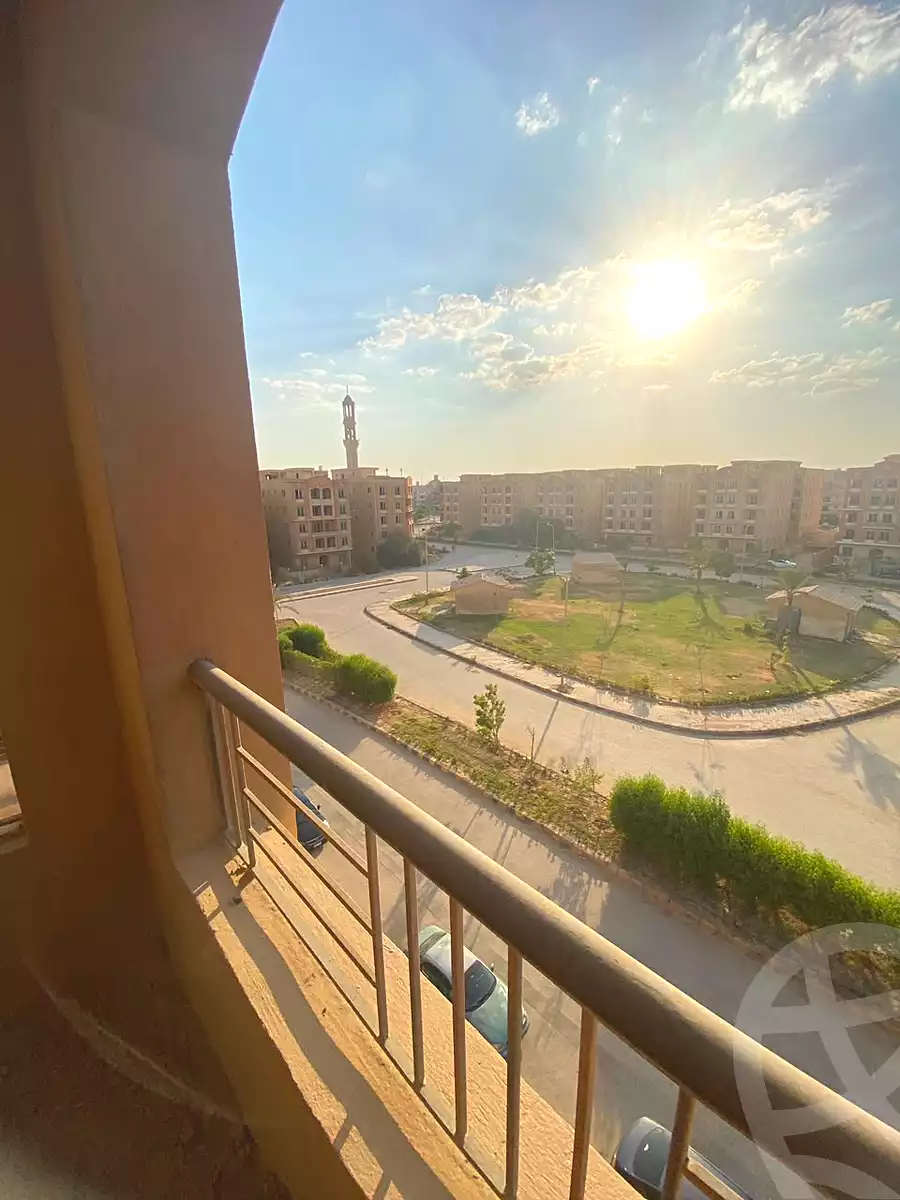 https://aqarmap.com.eg/en/listing/7163304-for-sale-cairo-6th-of-october-hadaeq-october-mukhabarat-land