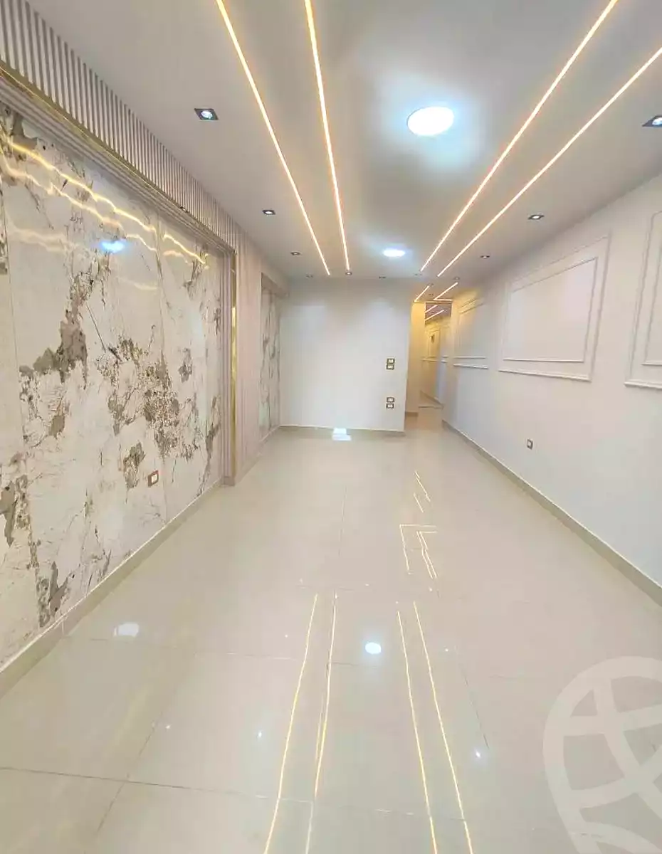 https://aqarmap.com.eg/ar/listing/7163355-for-sale-alexandria-sydy-bshr-sydy-bshr-bhry-shr-khld-bn-lwlyd
