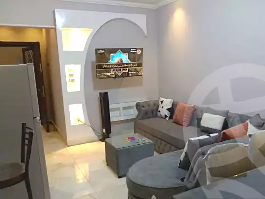 https://aqarmap.com.eg/ar/listing/7163440-for-rent-cairo-manial-manial-st