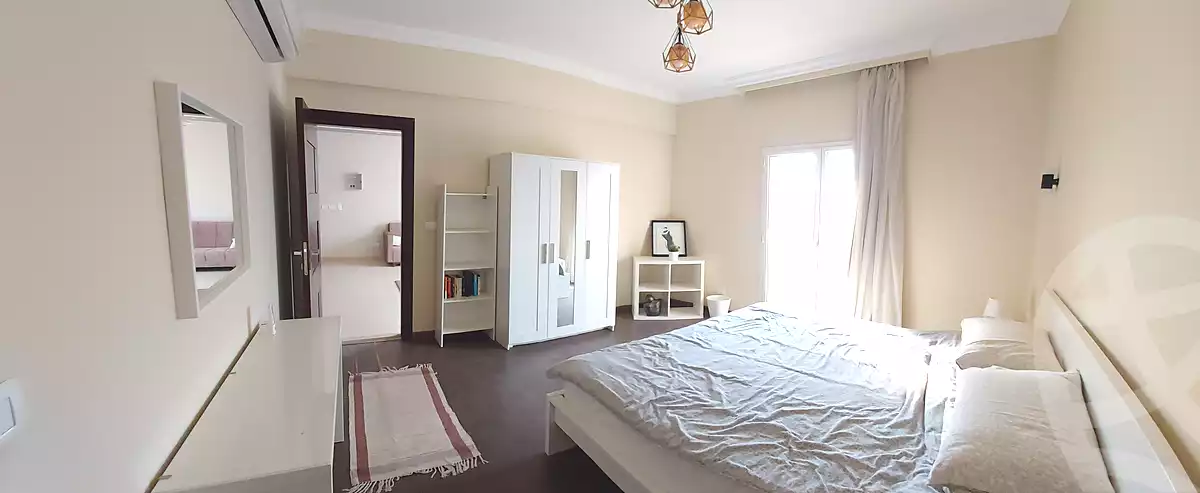 https://aqarmap.com.eg/ar/listing/7163609-for-rent-cairo-new-cairo-compounds-hyde-park-centre-ville-hyde-park