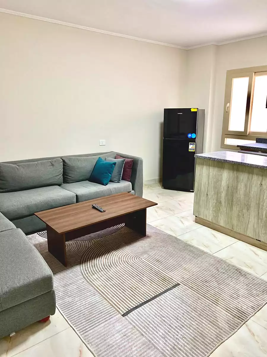 https://aqarmap.com.eg/ar/listing/7163742-for-rent-cairo-6th-of-october-el-ahyaa-neighborhood-2nd-divided-from-al-kafrawei-st