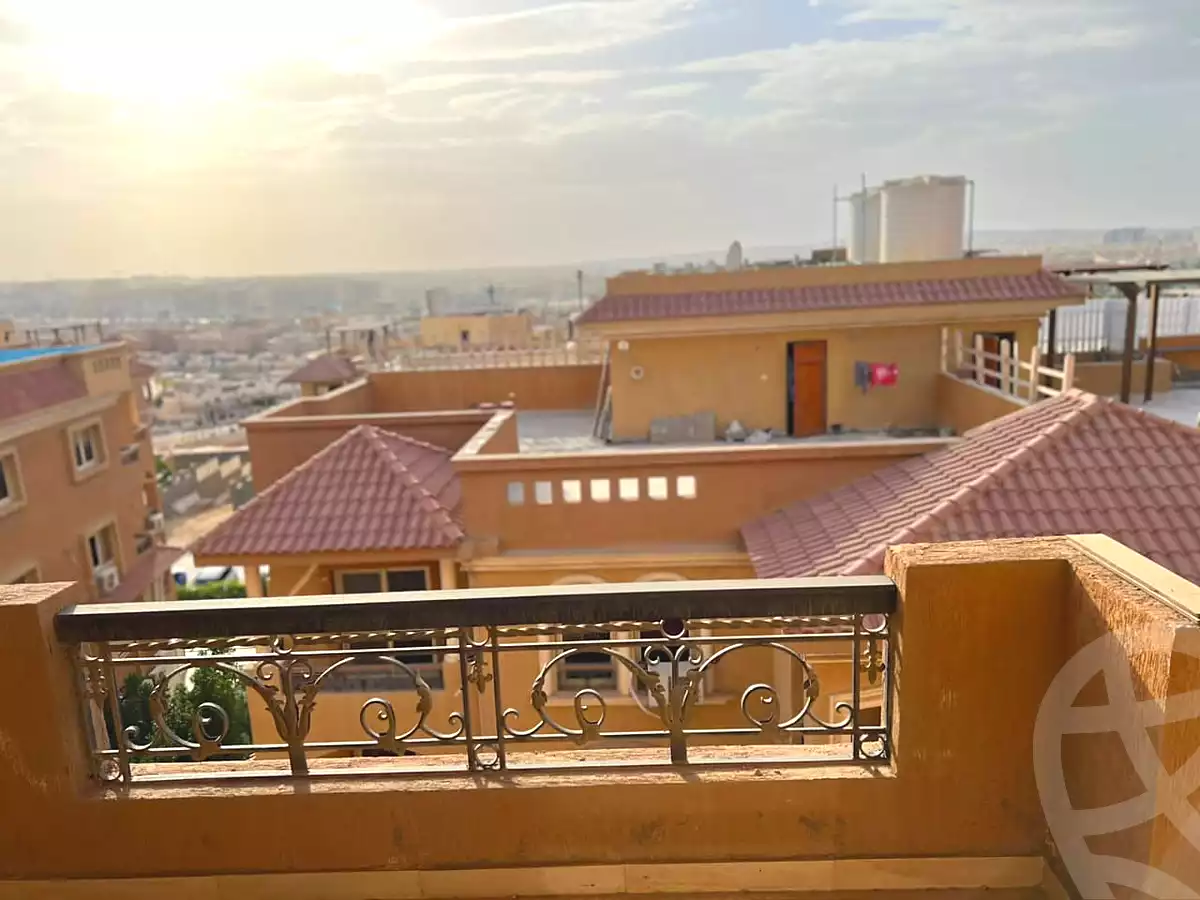 https://aqarmap.com.eg/en/listing/7163760-for-sale-cairo-el-sheikh-zayed-city-compounds-el-khamayel