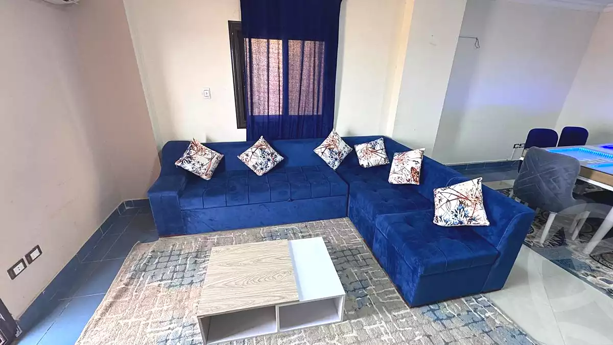 https://aqarmap.com.eg/ar/listing/7163909-for-rent-cairo-6th-of-october-el-ahyaa-neighborhood-1st-seventh-neighborhood