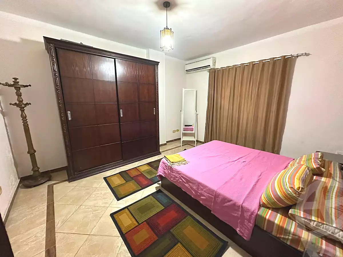 https://aqarmap.com.eg/ar/listing/7163926-for-rent-cairo-6th-of-october-el-ahyaa-neighborhood-4th-neighbourhood-1