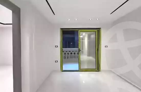 https://aqarmap.com.eg/en/listing/6998090-for-sale-alexandria-el-saraya-el-geish-rd