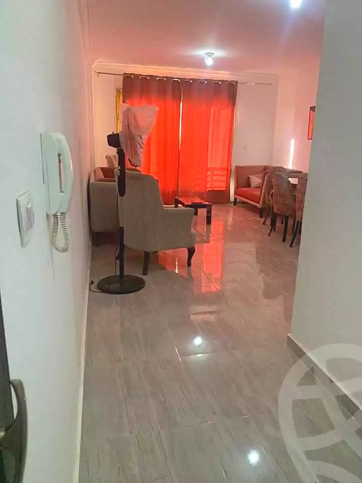 https://aqarmap.com.eg/ar/listing/7164044-for-rent-cairo-6th-of-october-compounds-jn-ktwbr