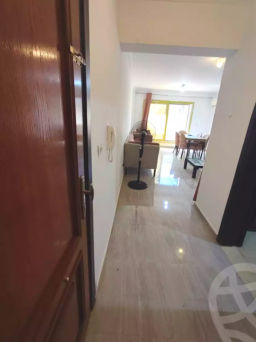 https://aqarmap.com.eg/ar/listing/7164044-for-rent-cairo-6th-of-october-compounds-jn-ktwbr